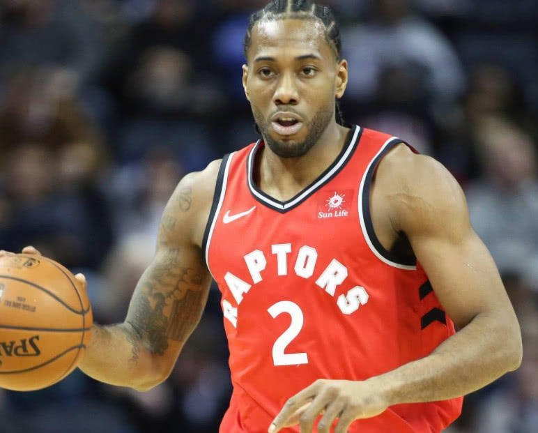 约基奇单节7中7怒砍19分，掘金单节轰下40分（约基奇单节7投全中砍下19分，掘金一节轰出40分）