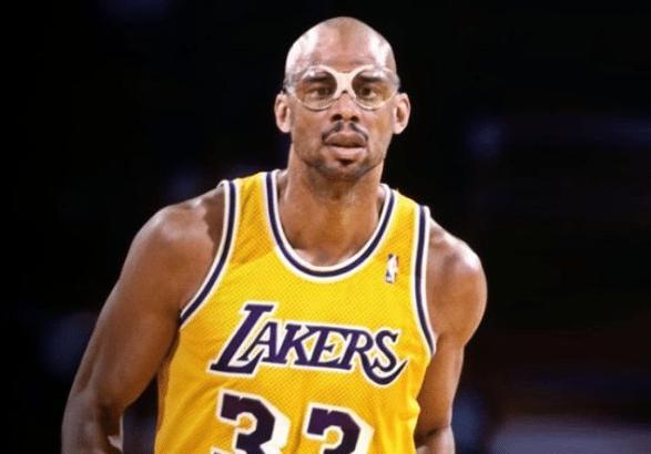 记者：与安哥拉一役，梅西、劳塔罗与阿尔马达或将搭档锋线（记者：对阵安哥拉，梅西、劳塔罗、阿尔马达或组成锋线三叉戟）