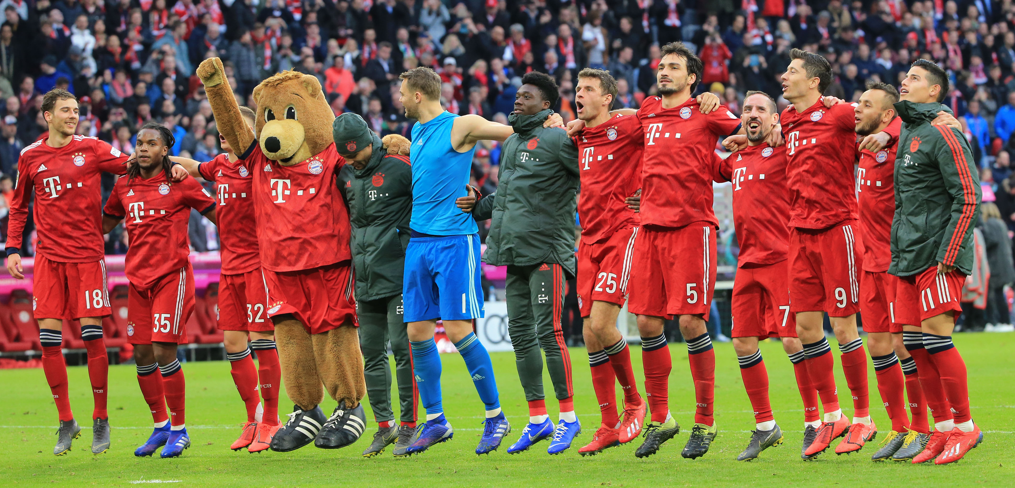 德尚：对接下来的比赛有了一些答案；防守端的储备同样重要（德尚：对后续赛程已有思路；防线厚度同样关键）