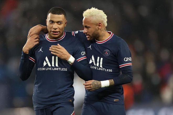 邮报：国际足联考虑强制设定比赛72小时间隔以保障球员健康（英媒：国际足联拟将两场比赛最短间隔强制为72小时，保障球员健康）