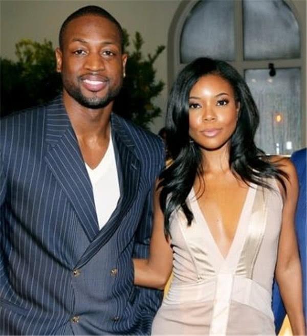 足球报：新鹏城下赛季目标是保级的基础上前进几名（足球报：新鹏城下赛季在确保保级的前提下力争提升排名）