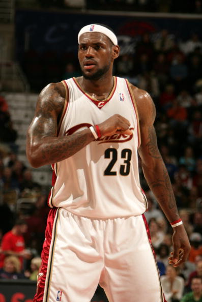 U17亚预赛前瞻：中国战孟加拉不败即可晋级！冲5连胜收官（U17亚预赛展望：中国迎战孟加拉，不败即晋级，冲击五连胜收官）