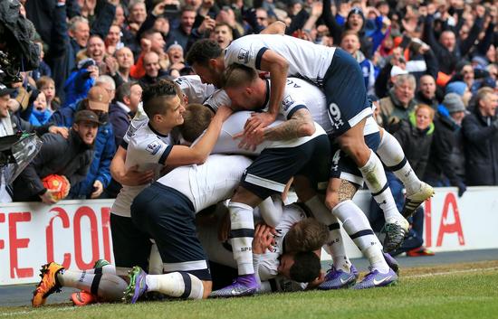 记者：阿根廷国家队已征召凯文-麦卡利斯特（记者称阿根廷国家队已召入凯文-麦卡利斯特）