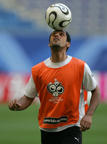 克亚尔：莱奥要变得更稳定，他能成为世界上最好的球员之一（克亚尔：莱奥需提升稳定性，具备跻身世界最佳行列的潜力）