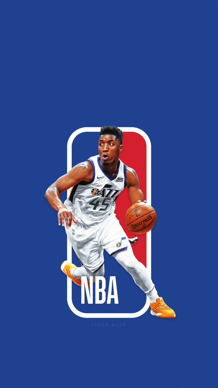 球员直接摊手，态度说明一切（球员摊手示意，态度一目了然）